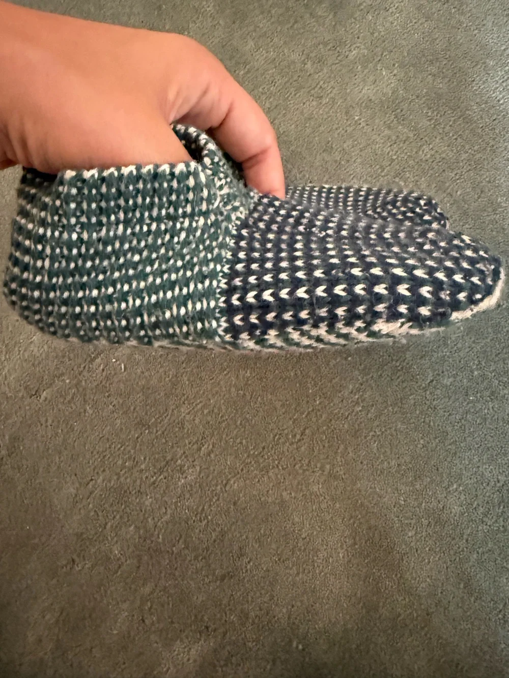 Bombas Slippers Sizes 8-10
